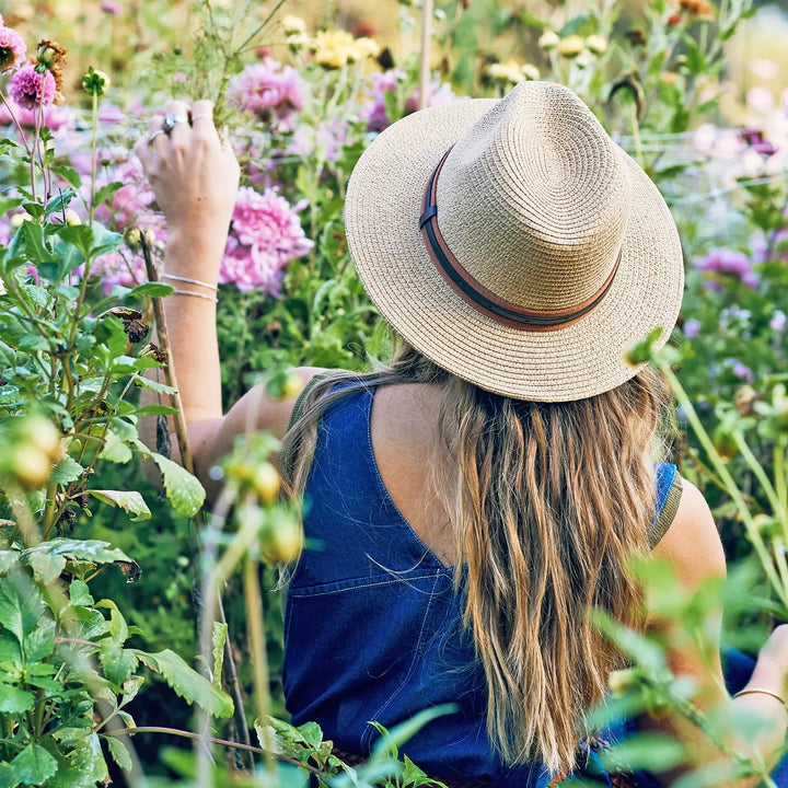 360FIVE Alltagshut – Hardy Fedora Camel Gardening Sonnenhut