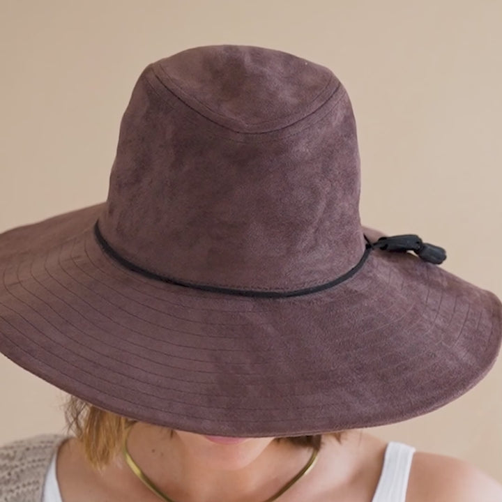 Celeste Fedora