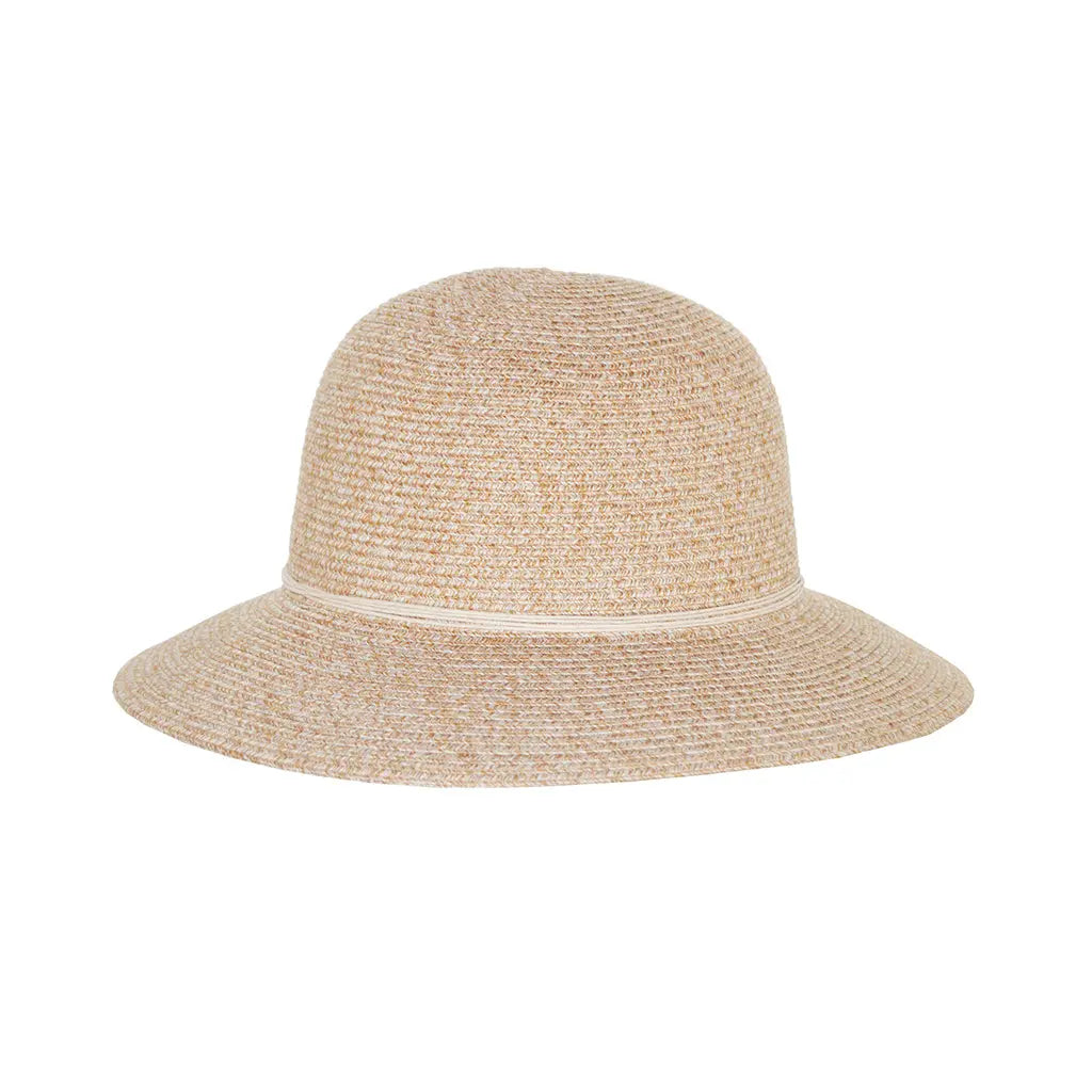 Lacey Eimer – SUNHATS EUROPE