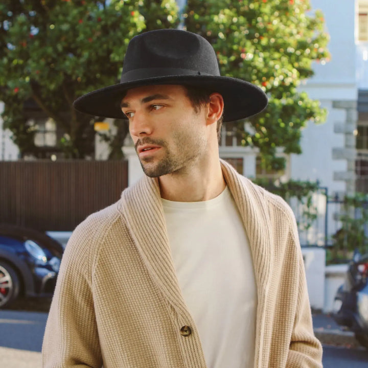 Jamie Fedora - SONNENHÜTE EUROPA