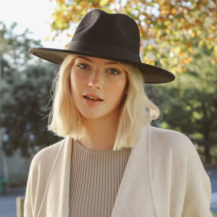 Jamie Fedora - SONNENHÜTE EUROPA